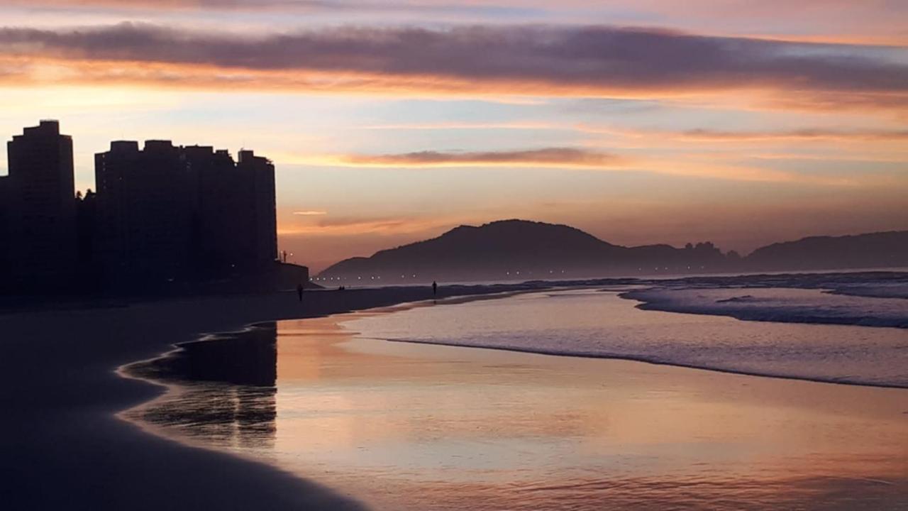 Studio 909 Pitangueiras - Edificio Bandeirantes - Com Estacionamento Incluido Guaruja Ngoại thất bức ảnh