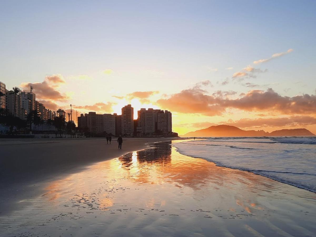 Studio 909 Pitangueiras - Edificio Bandeirantes - Com Estacionamento Incluido Guaruja Ngoại thất bức ảnh