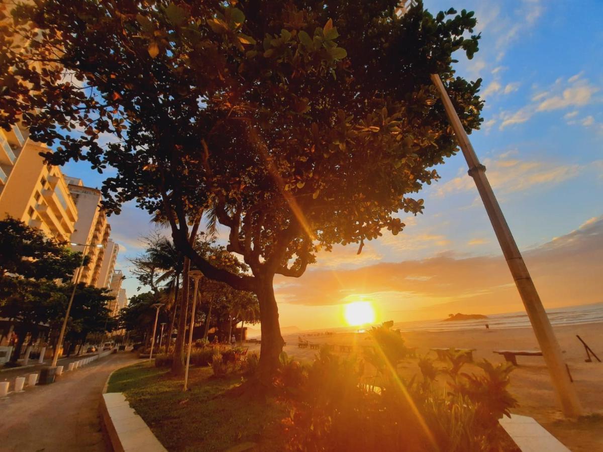 Studio 909 Pitangueiras - Edificio Bandeirantes - Com Estacionamento Incluido Guaruja Ngoại thất bức ảnh